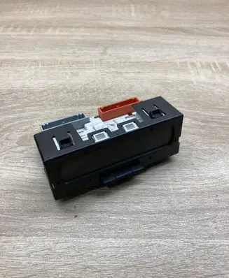 Renault Clio II Screen/display/small screen 8200028364A