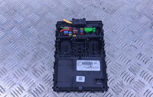 Ford Ka Other control units/modules F005V00001 JU5T15604MCJ