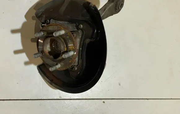 Ford Mustang VI Rear wheel hub FR3C5B759