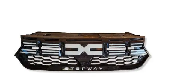 Dacia Sandero III Front bumper upper radiator grill 121212
