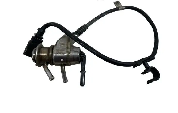 Volkswagen Touareg II AdBlue injector 7p6131113c 0444025025