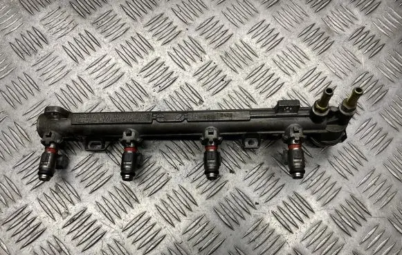 Volkswagen Polo III 6N 6N2 6NF Fuel main line pipe 036133319B