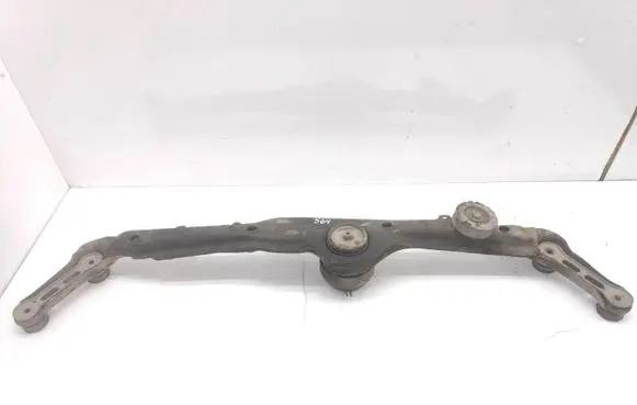 Volkswagen Caddy Front subframe