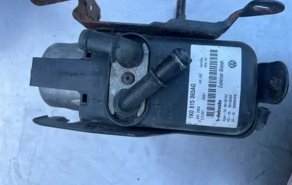 Volkswagen Touran I Auxiliary pre-heater (Webasto) 8K0815065AG 9009839N 9013858E