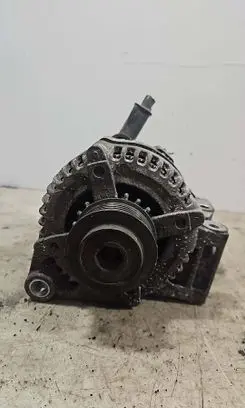 Suzuki Kizashi Generator/alternator 1042101070 3140059L0