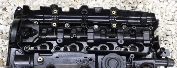 BMW 3 F30 F35 F31 Rocker cam cover 7810584