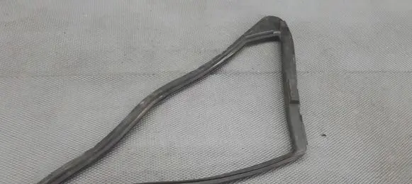 Mazda MX-5 ND Front door glass trim molding 