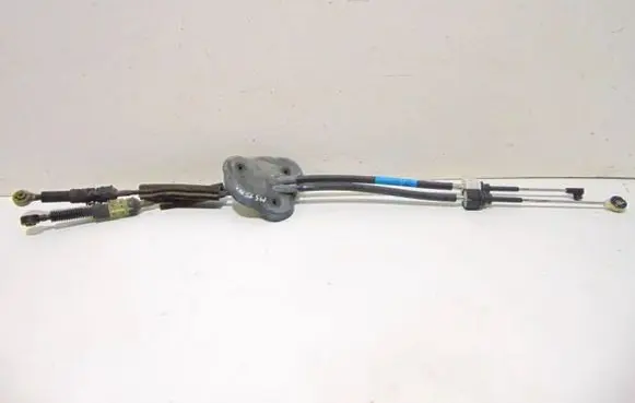 Renault Megane I Gear shift cable linkage 