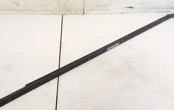 Saab 9-5 Front door glass trim molding 