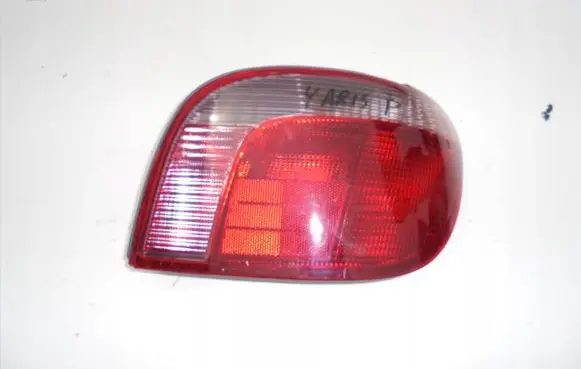 Toyota Yaris Rear/tail lights