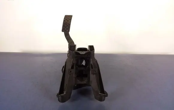 Skoda Octavia Mk3 (5E) Accelerator throttle pedal 5Q1721058DL