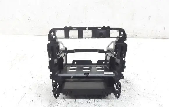 Porsche Cayenne (9PA) Radio/GPS head unit trim 7L5857093