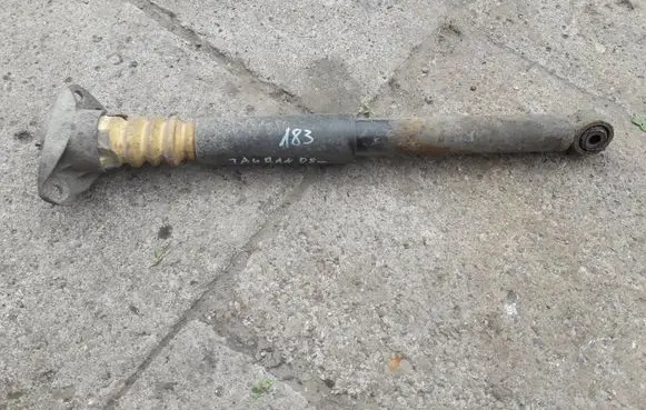 Volkswagen Touran I Rear shock absorber/damper