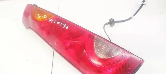 Nissan Note (E11) Rear/tail lights