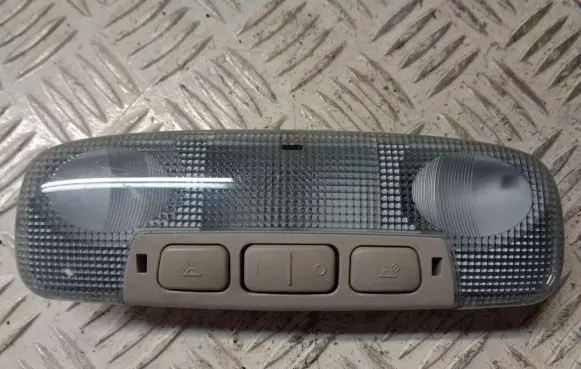 Ford Mondeo MK IV Front seat light
