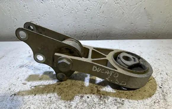 Fiat Ducato Engine mount bracket