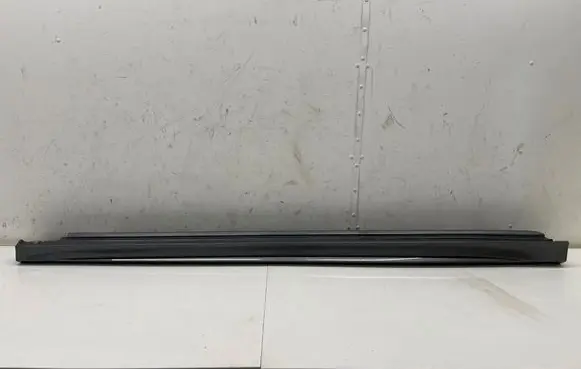 Mercedes-Benz CLA C118 X118 Sill A1186909100 A1186909300