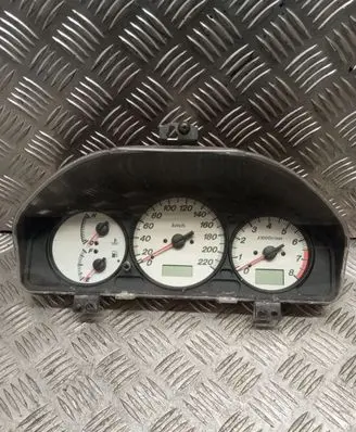 Mazda Premacy Speedometer (instrument cluster) WSCB84A 10810212057