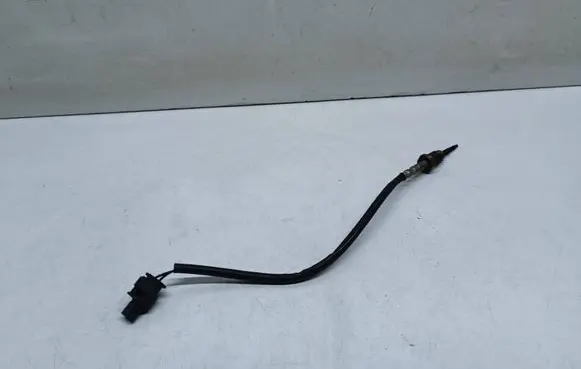 BMW 1 F20 F21 Exhaust gas temperature sensor 7805607