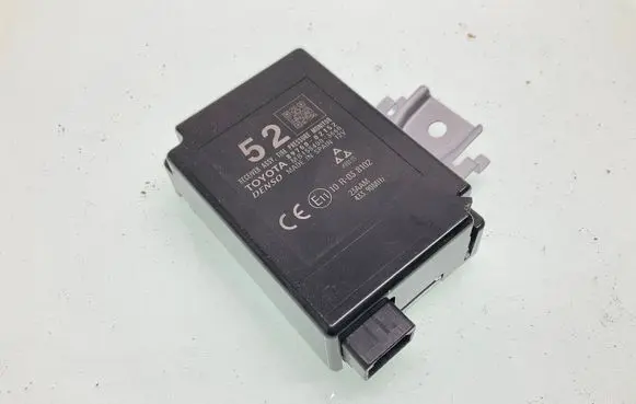 Toyota Auris E210 Tire pressure control unit 8976002152 MB1584003660