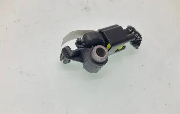 Nissan Leaf II (ZE1) Airbag deployment crash/impact sensor