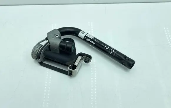 BMW 5 F10 F11 Front seatbelt 7211593 4525912