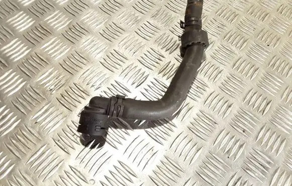 Volkswagen PASSAT B6 Engine coolant pipe/hose 1K0122291J