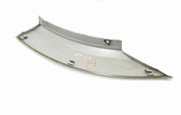 Mitsubishi Pajero Rear fender molding trim RA478749