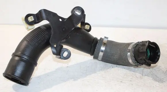 Intercooler hose/pipe
