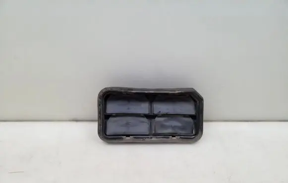 Opel Astra J Fender grill 