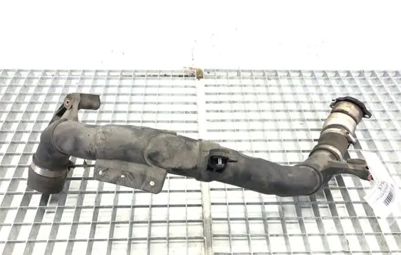Air intake hose/pipe
