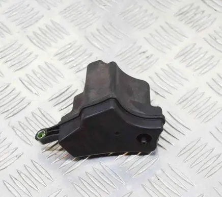 Land Rover Range Rover Sport L494 Vacuum air tank 9X2Q9Y498AB