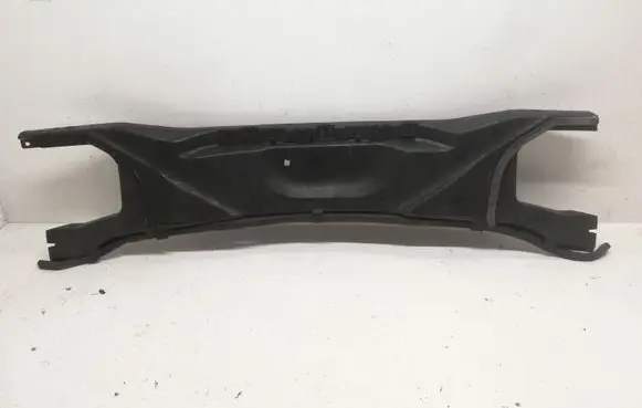 BMW 1 E82 E88 Heat shield in engine bay 6431698978801