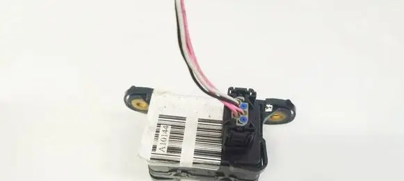 Suzuki Grand Vitara II ESP acceleration yaw rate sensor 3394565J0 06211702803