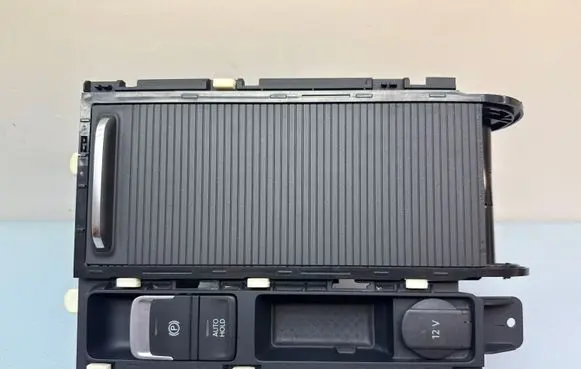Volkswagen Arteon Shooting Brake Cup holder front 3G0862531