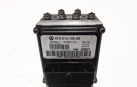 Volkswagen PASSAT B6 ABS Pump 3C0614109AE