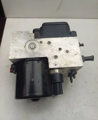Mercedes-Benz Vaneo W414 ABS Pump 0265202461 A0044310912