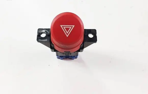 Isuzu D-Max Hazard light switch