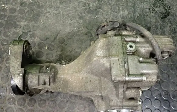 Volkswagen Touareg I Front differential AGT