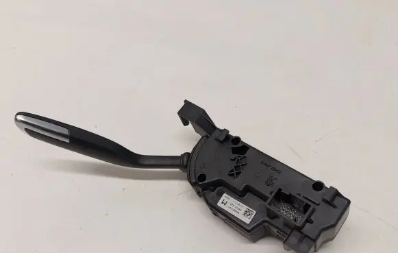 Citroen C4 II Picasso Gear selector 98002210VV 28315620
