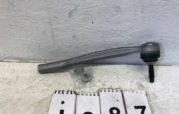 Volvo XC90 Steering tie rod end 31201228