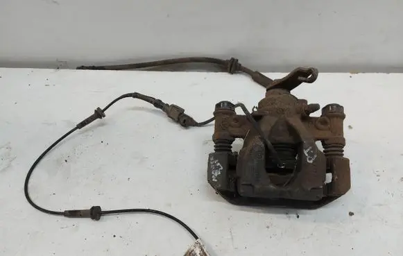 Renault Master III Rear brake caliper RENMASZAC8702870