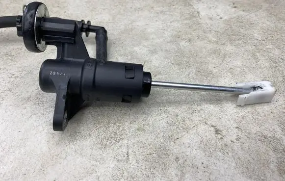 Clutch master cylinder