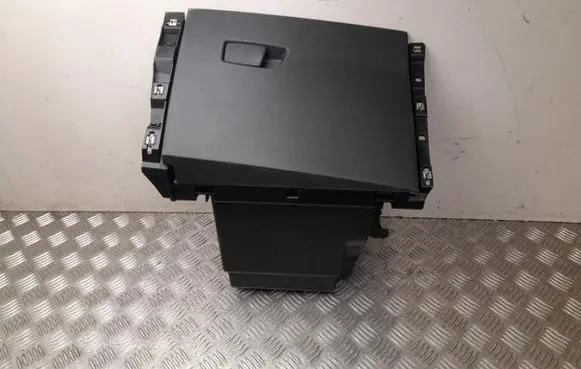 Renault Clio V Glove box set 681081071R