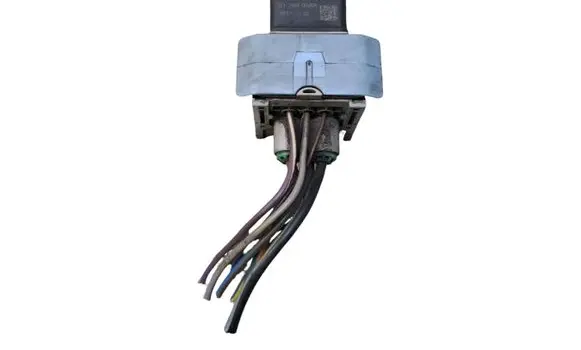 Glow plug pre-heat relay