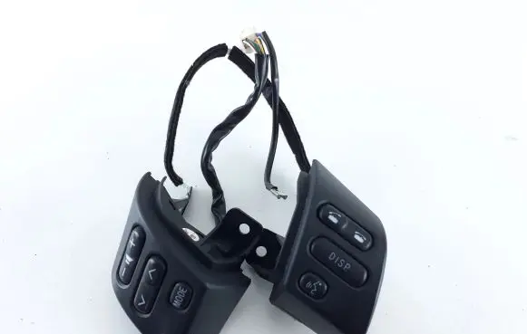 Lexus RX 330 - 350 - 400H Steering wheel buttons/switches 