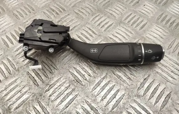 Mercedes-Benz GLC C253 Wiper speed switch 