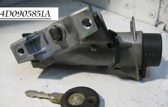 Volkswagen PASSAT B5 Ignition lock 4D0905851A