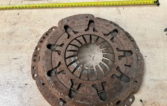 Nissan Primera Pressure plate 