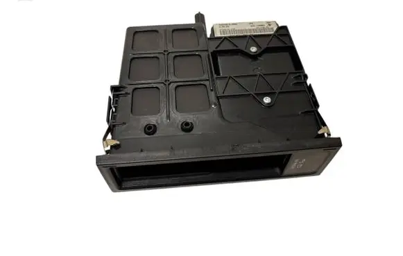 Head unit multimedia control